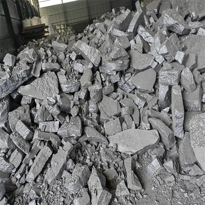 Zilvergrijze staalproductie Ferrosilicium 65 75 legering klomp