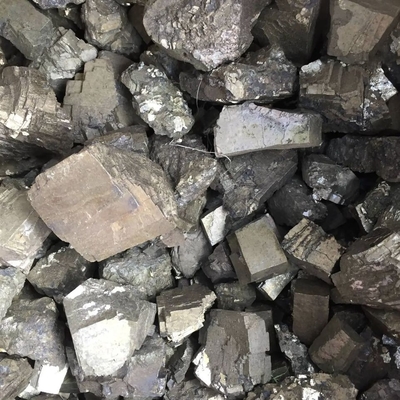 Het Bijkomende Ferro Vanadium 60% 70% 80% van de staalfabricagelegering