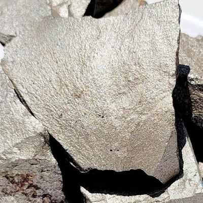 Ferrotitanium 70 Grijs de Legeringszilver van het Titaniumijzer